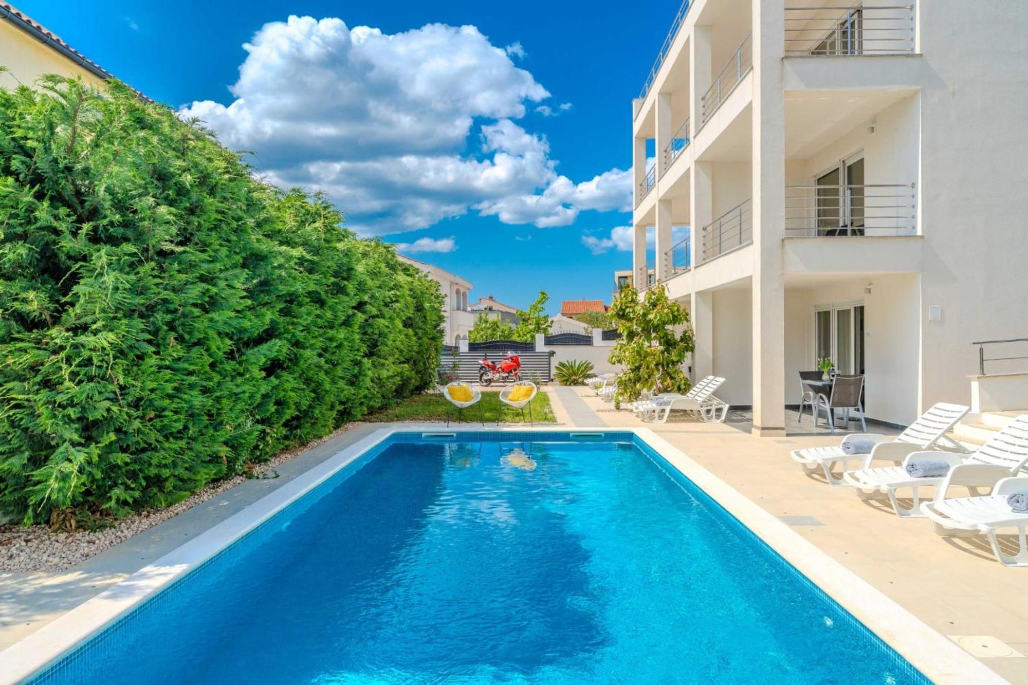 Apartment Deluxe Villa Carlotta Zadar Exteriör bild